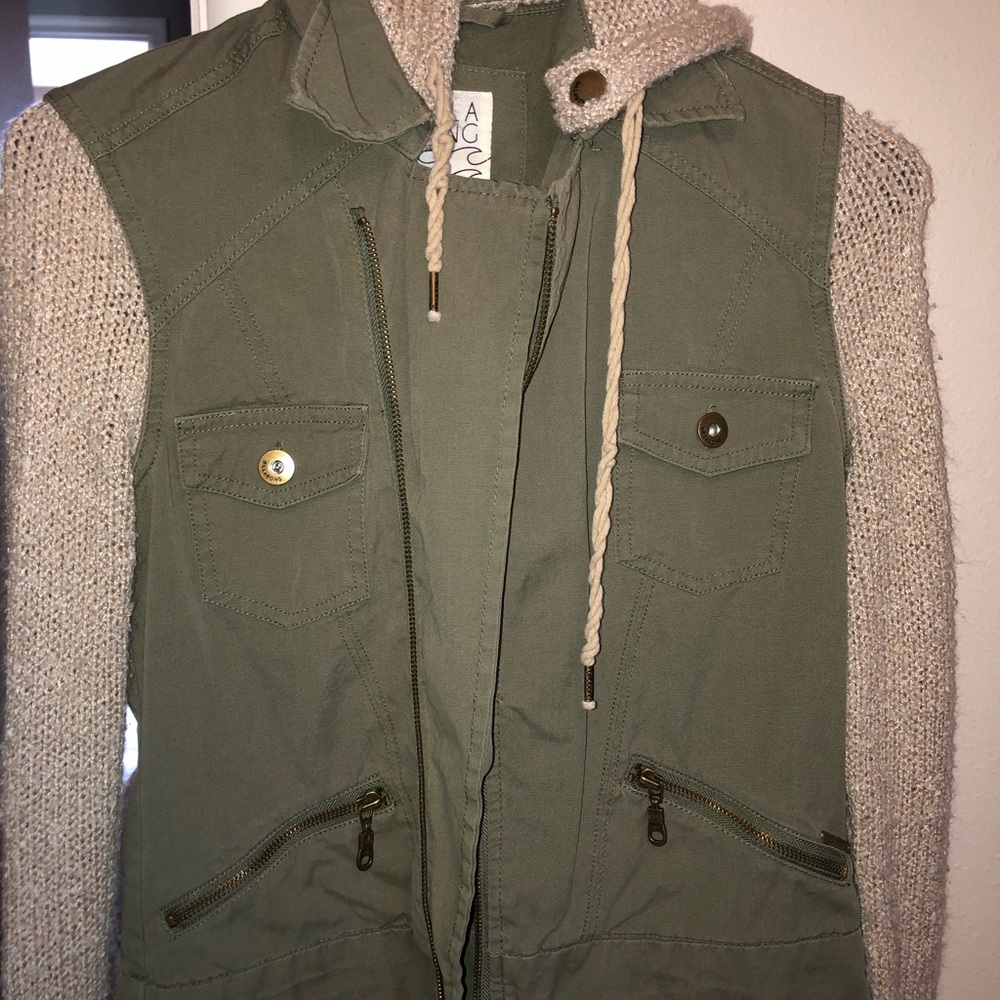 Women’s Billabong jacket